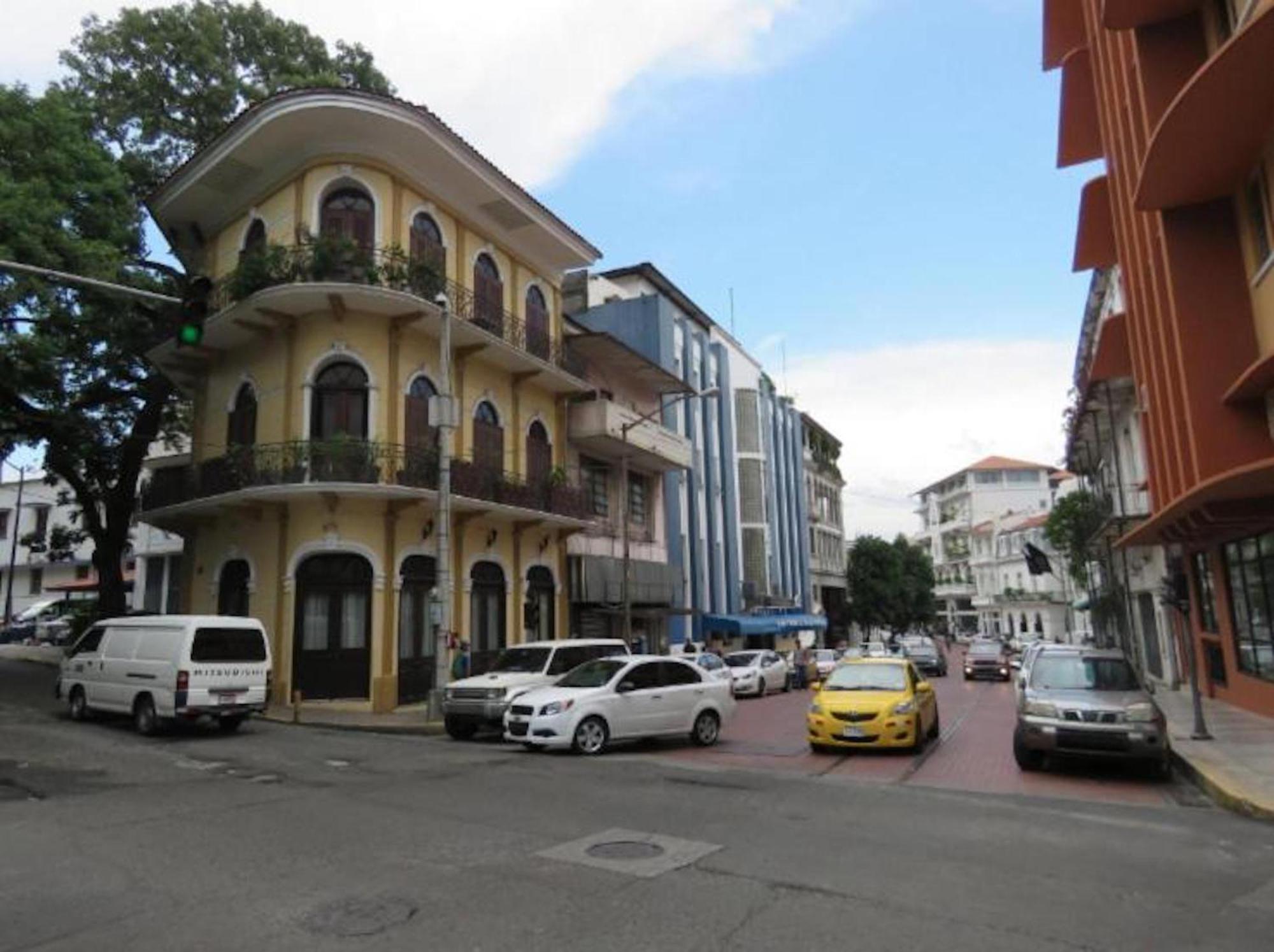 פנמה סיטי Hotel Pension Corona מראה חיצוני תמונה